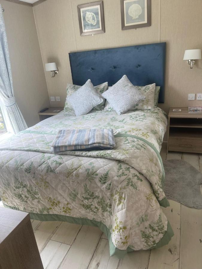 Fern Lodge With Hot Tub Stonham Aspall Εξωτερικό φωτογραφία