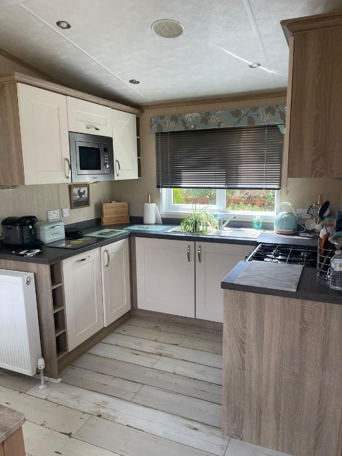 Fern Lodge With Hot Tub Stonham Aspall Εξωτερικό φωτογραφία