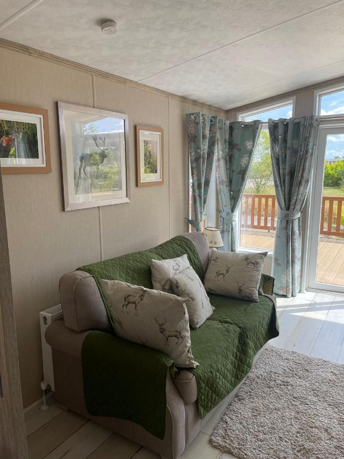 Fern Lodge With Hot Tub Stonham Aspall Εξωτερικό φωτογραφία