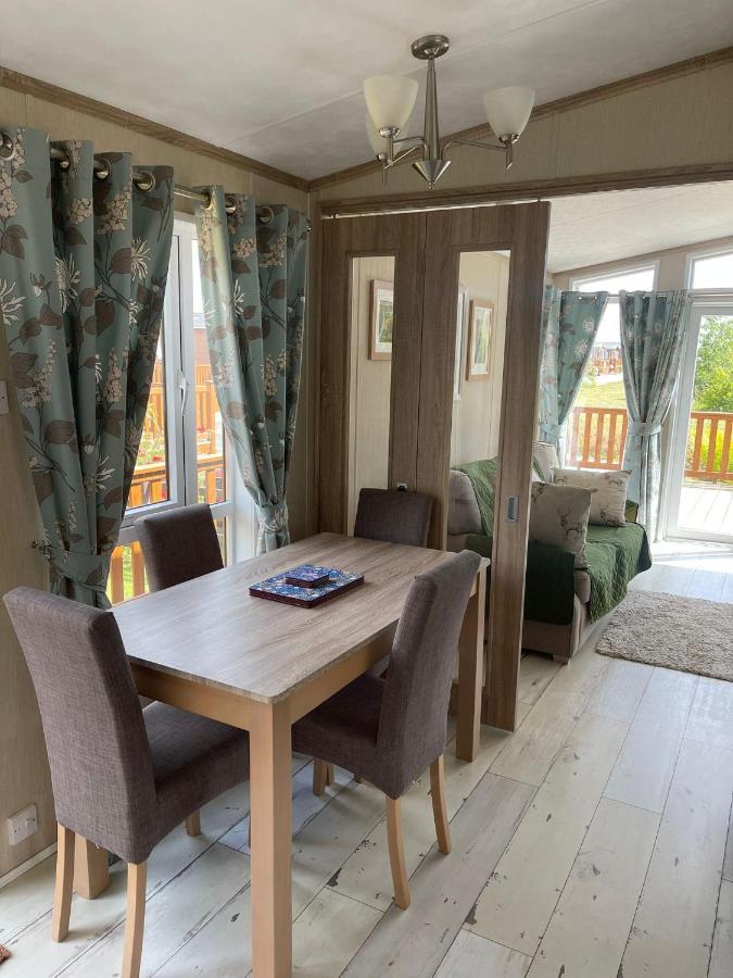 Fern Lodge With Hot Tub Stonham Aspall Εξωτερικό φωτογραφία